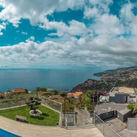 Celeste Willa Ribeira Brava