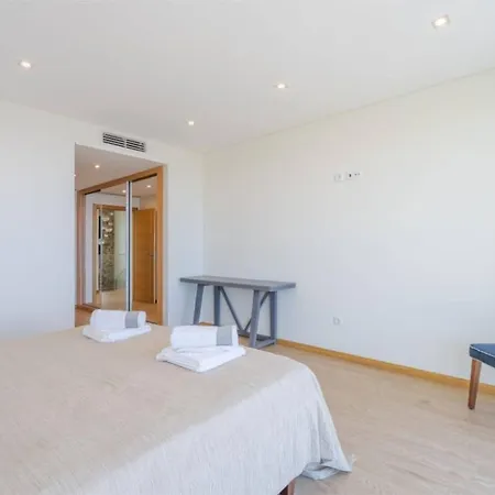 Celeste Villa Ribeira Brava
