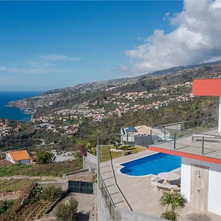 Celeste Ribeira Brava